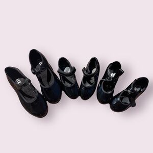 Tap Shoes For Girls. Size 5 1/2 youth, 6 children, and 6 children